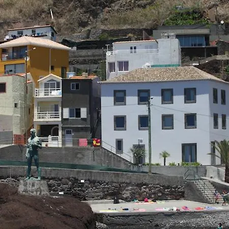 The Docks Ocean Front - Next To (adults Only) Villa Paul do Mar (Madeira)