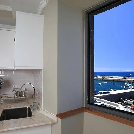 The Docks Ocean Front - Next To (adults Only) *